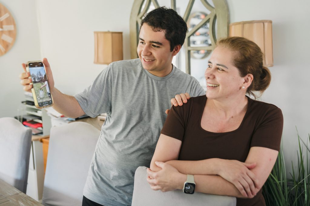 fernanda and lucas for entyre care